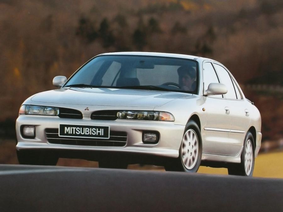  Mitsubishi Galant Sedan 1992 года  (фото 2 из 2)